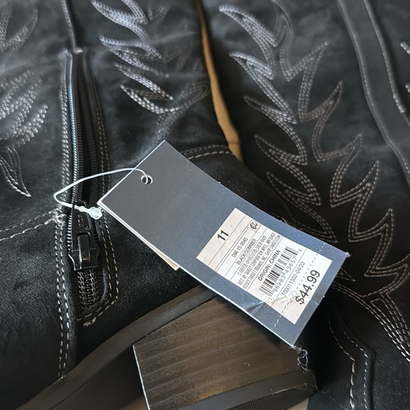 Suede cowgirl boots - Picture 3 of 3